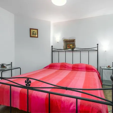 Vakantiehuis Paula By Interhome Ferenci