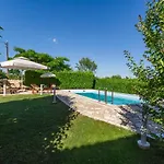 Сasa de vacaciones Paula By Interhome *